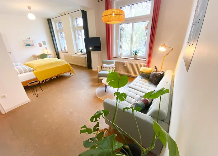 Apartments Am Rheinorange, Netflix, Amazon Prime